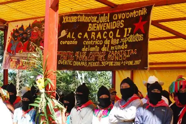 zapatista1
