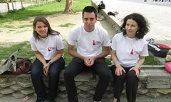 Пловдивски абитуриенти отиват на изпращането си по тениски, подкрепят кауза